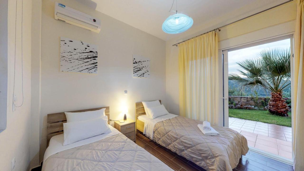 Meliades Villas Agia Marina المظهر الخارجي الصورة