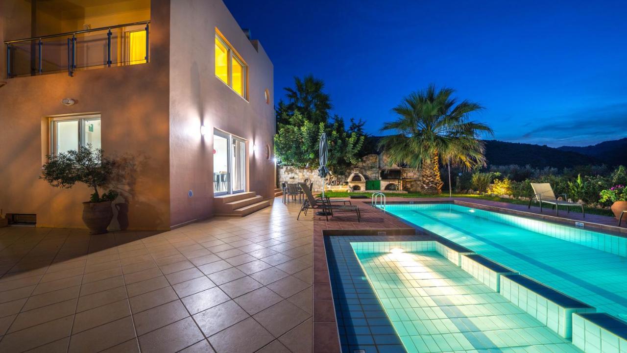 Meliades Villas Agia Marina المظهر الخارجي الصورة