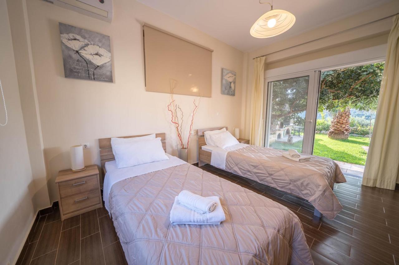 Meliades Villas Agia Marina المظهر الخارجي الصورة