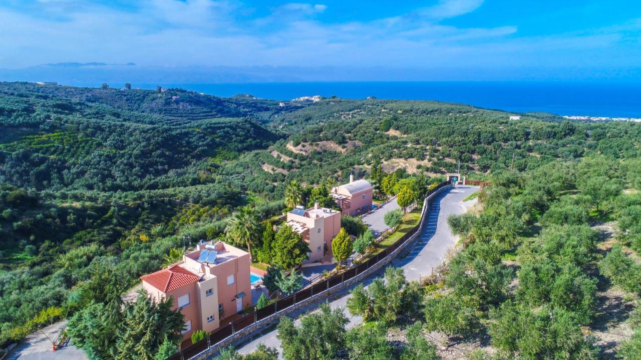 Meliades Villas Agia Marina المظهر الخارجي الصورة